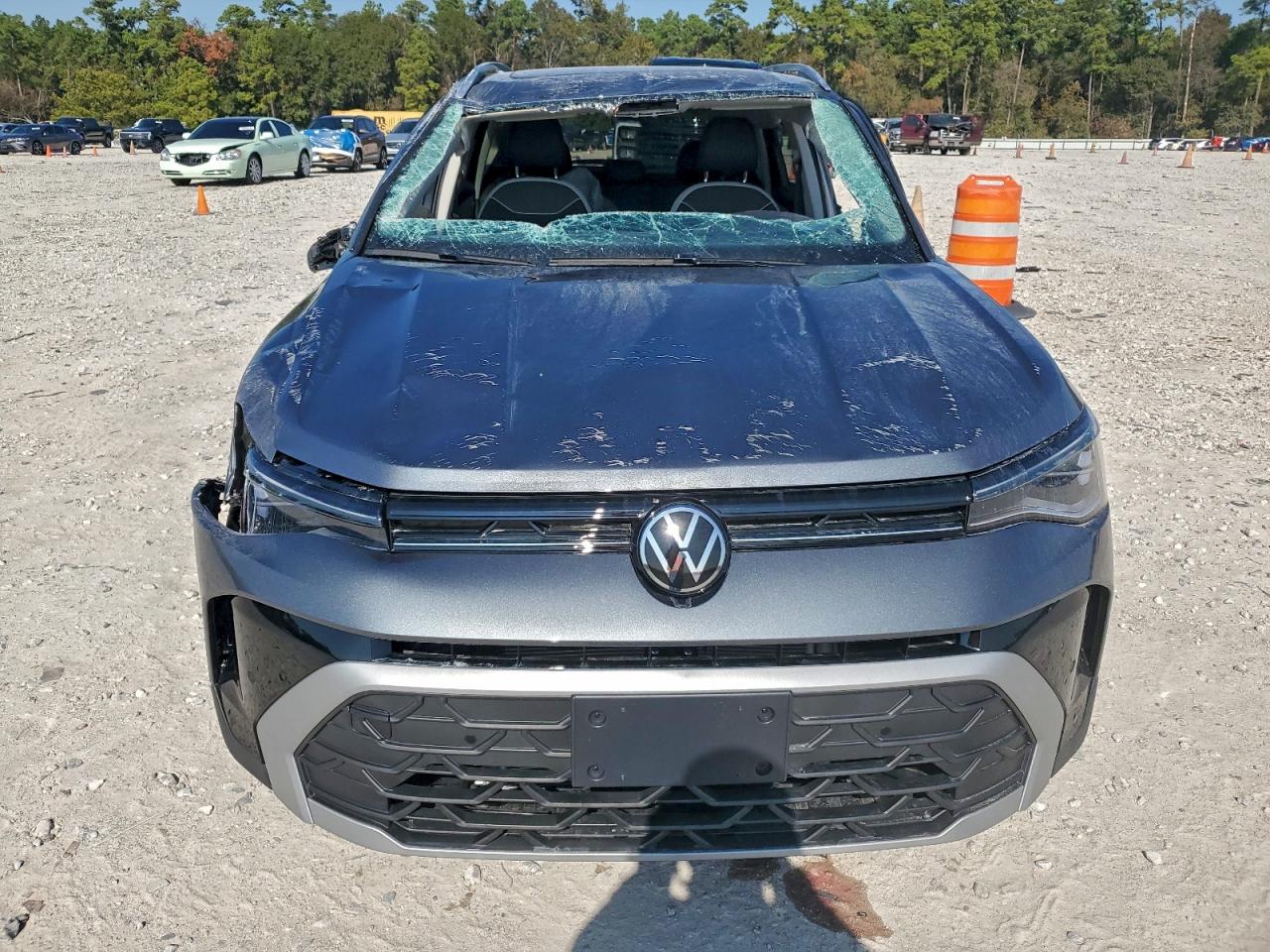 2025 VOLKSWAGEN TAOS SE photo 13