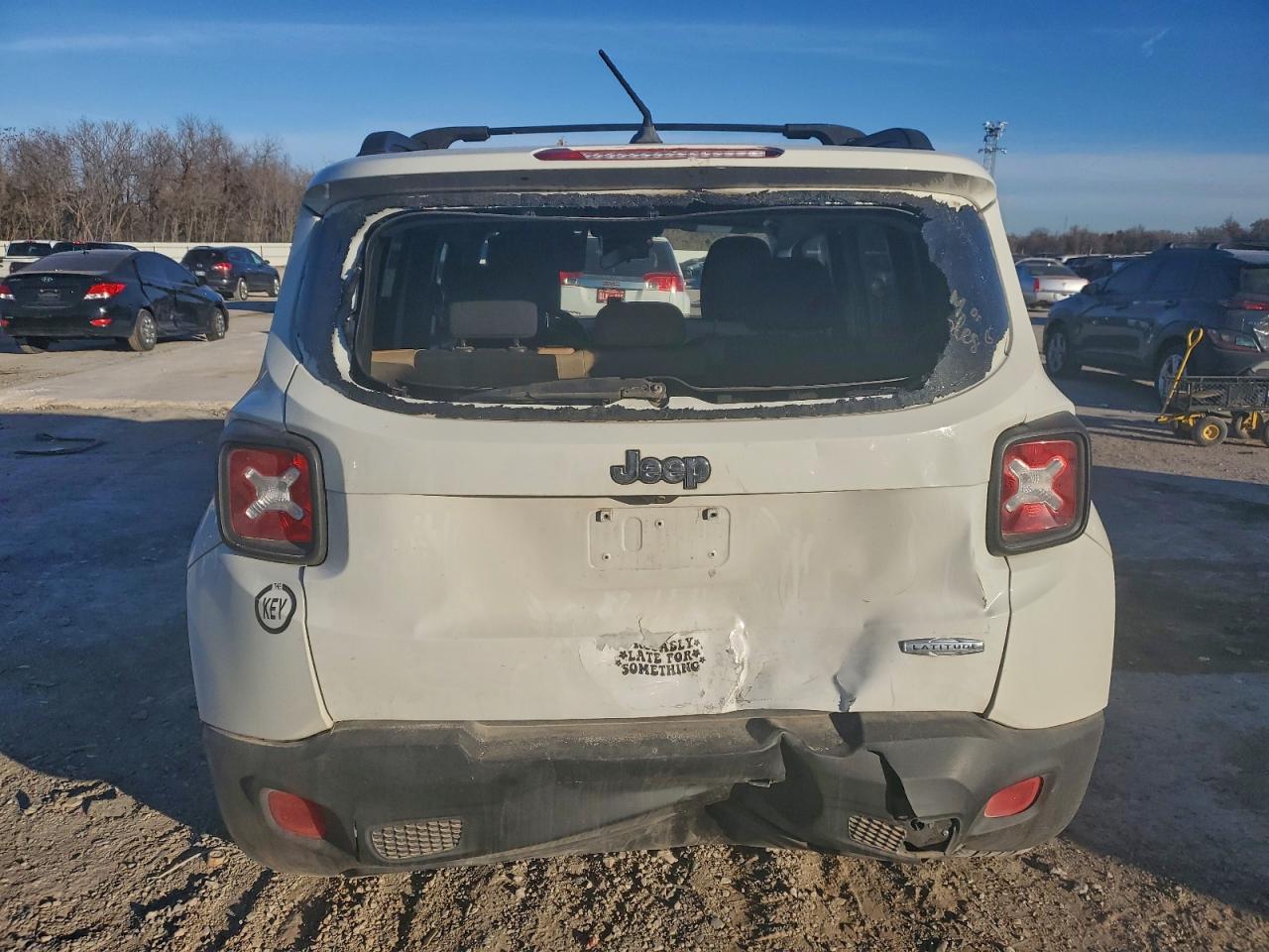 2015 JEEP RENEGADE LATITUDE photo 11