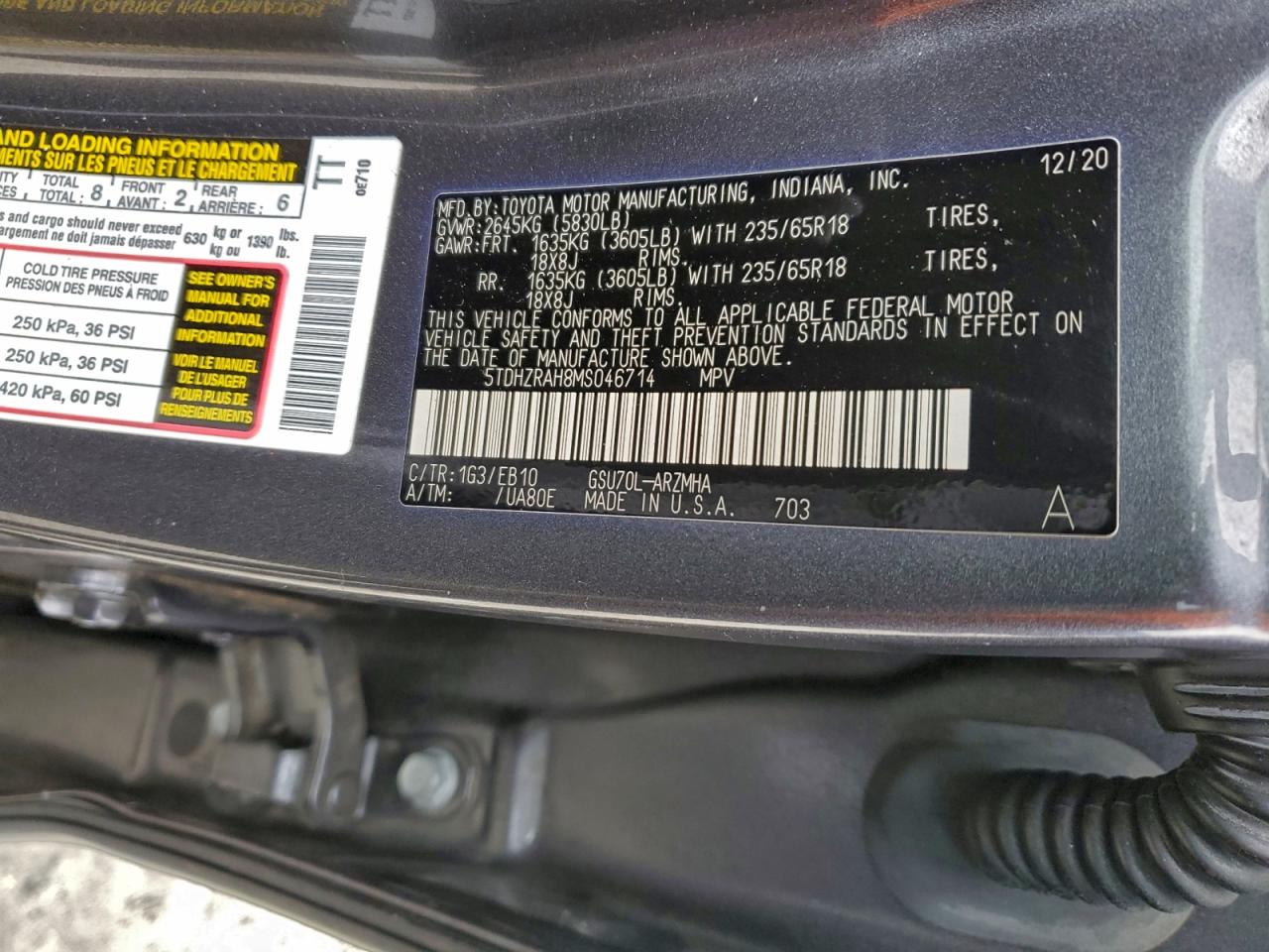 2021 TOYOTA HIGHLANDER XLE photo 13
