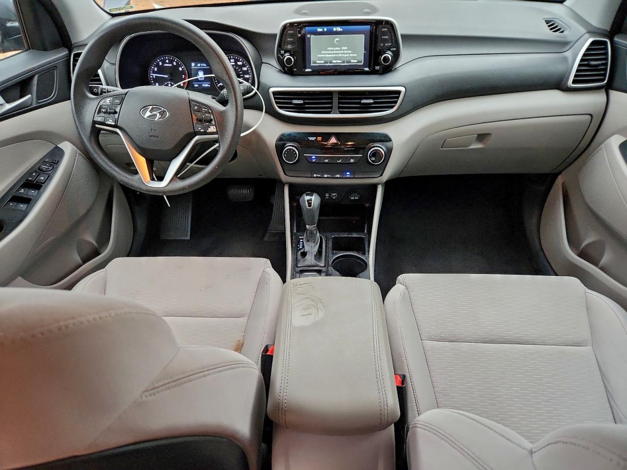 2019 HYUNDAI TUCSON SE photo 8