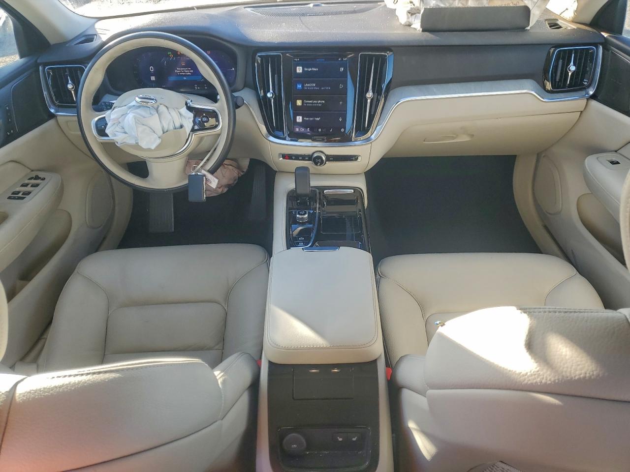 2024 VOLVO S60 PLUS photo 8