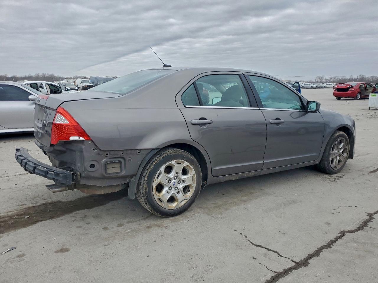 2010 FORD FUSION SE photo 5