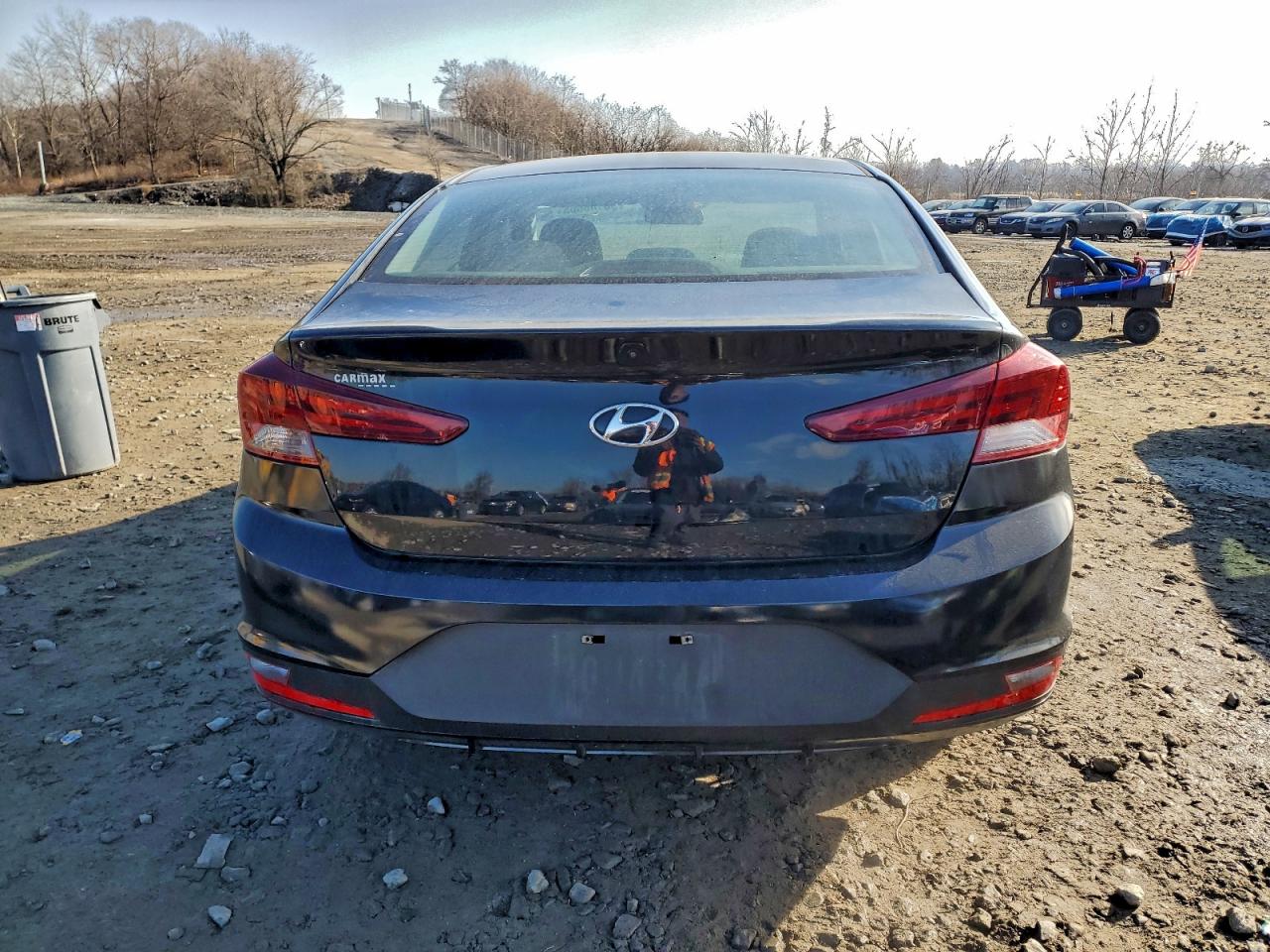2019 HYUNDAI ELANTRA SE photo 11