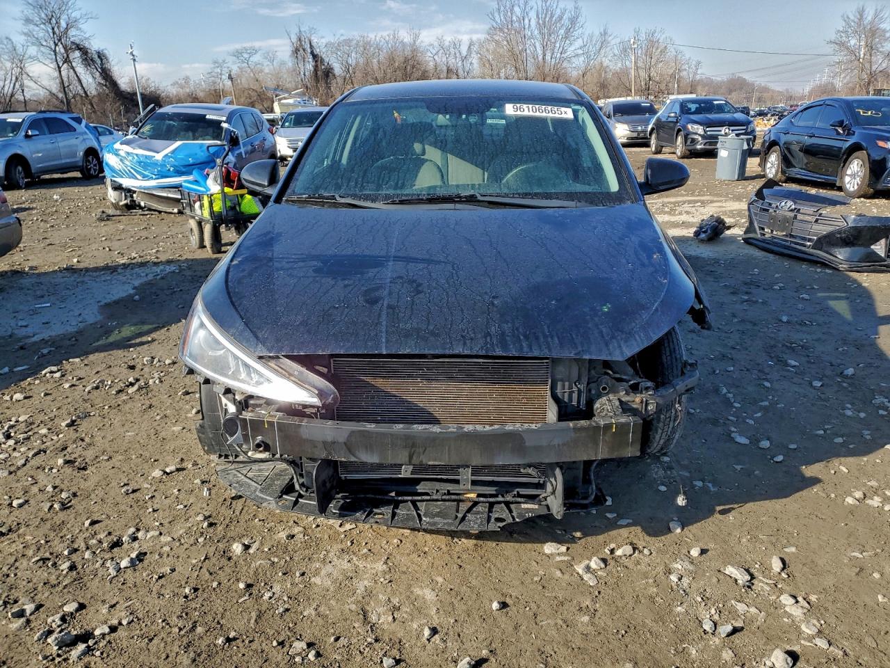 2019 HYUNDAI ELANTRA SE photo 9