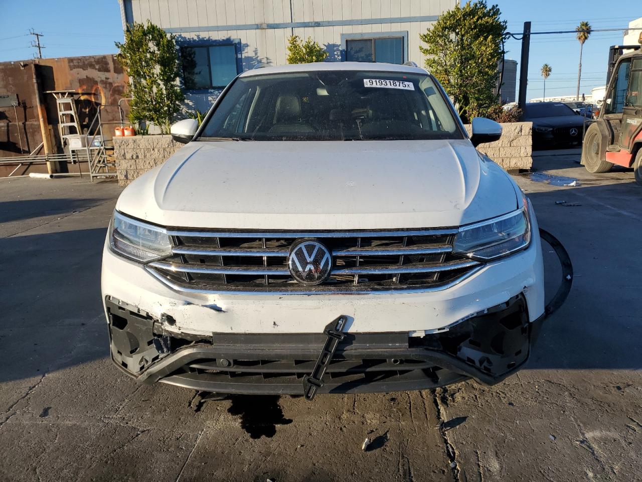 2024 VOLKSWAGEN TIGUAN SE photo 5