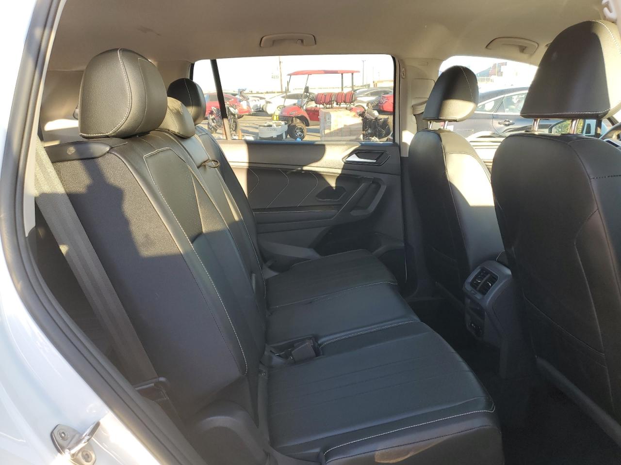 2024 VOLKSWAGEN TIGUAN SE photo 11