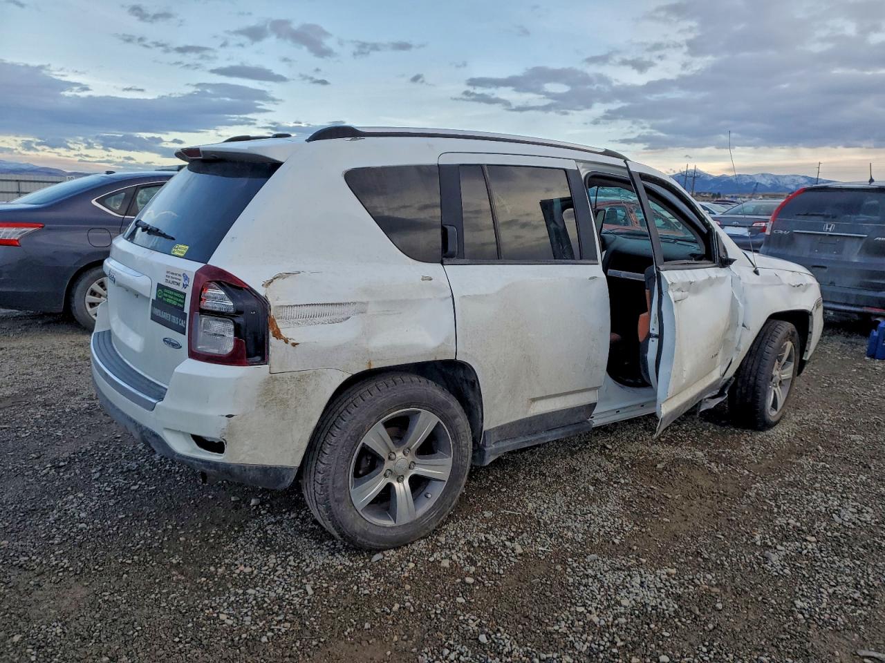 2016 JEEP COMPASS LATITUDE photo 5