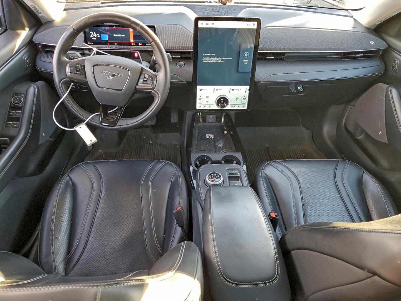 2022 FORD MUSTANG MACH-E PREMIUM photo 15