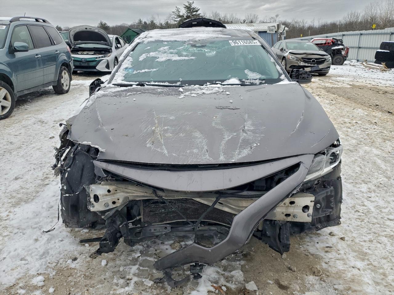 2018 TOYOTA CAMRY L photo 5