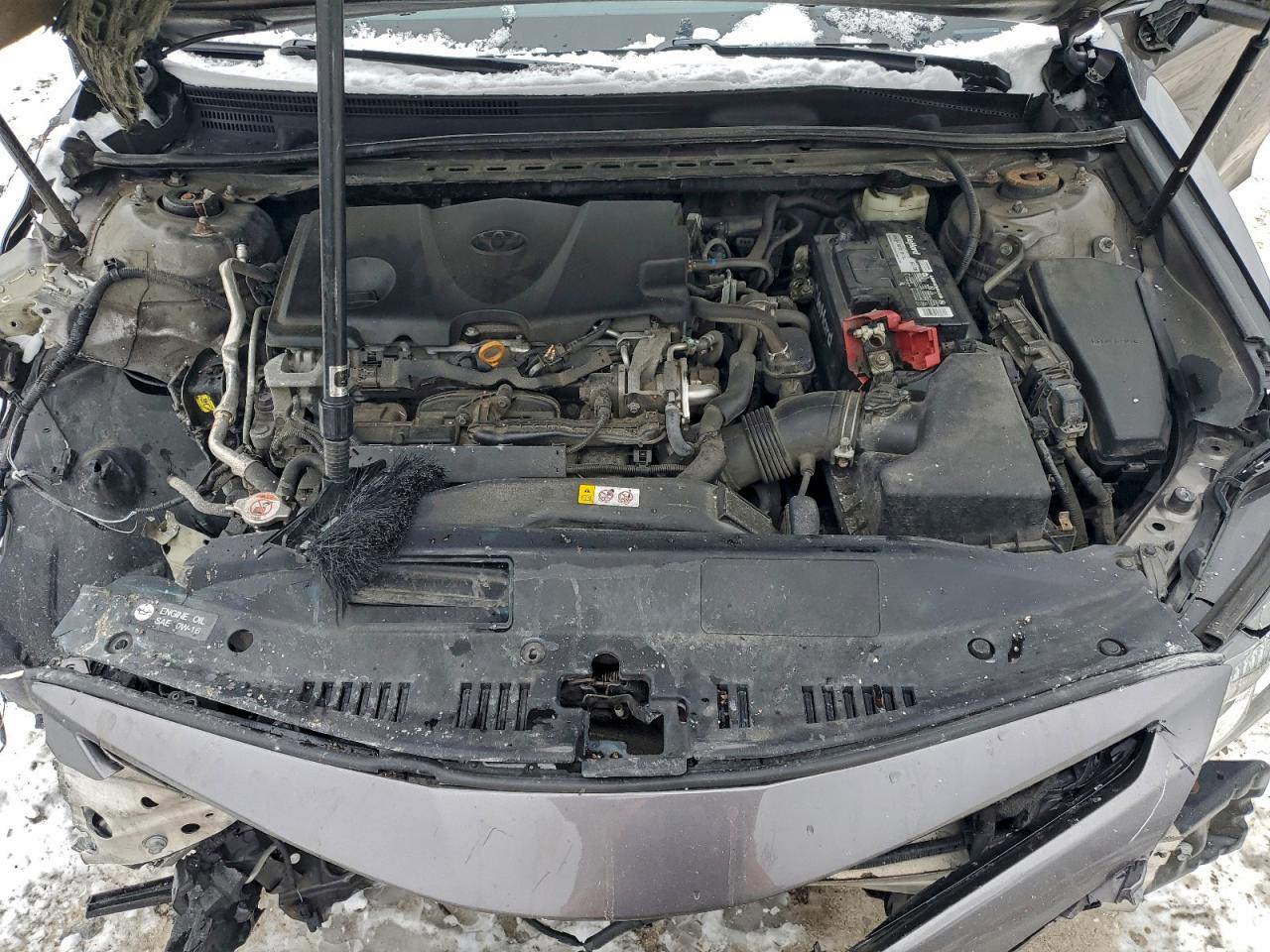 2018 TOYOTA CAMRY L photo 11
