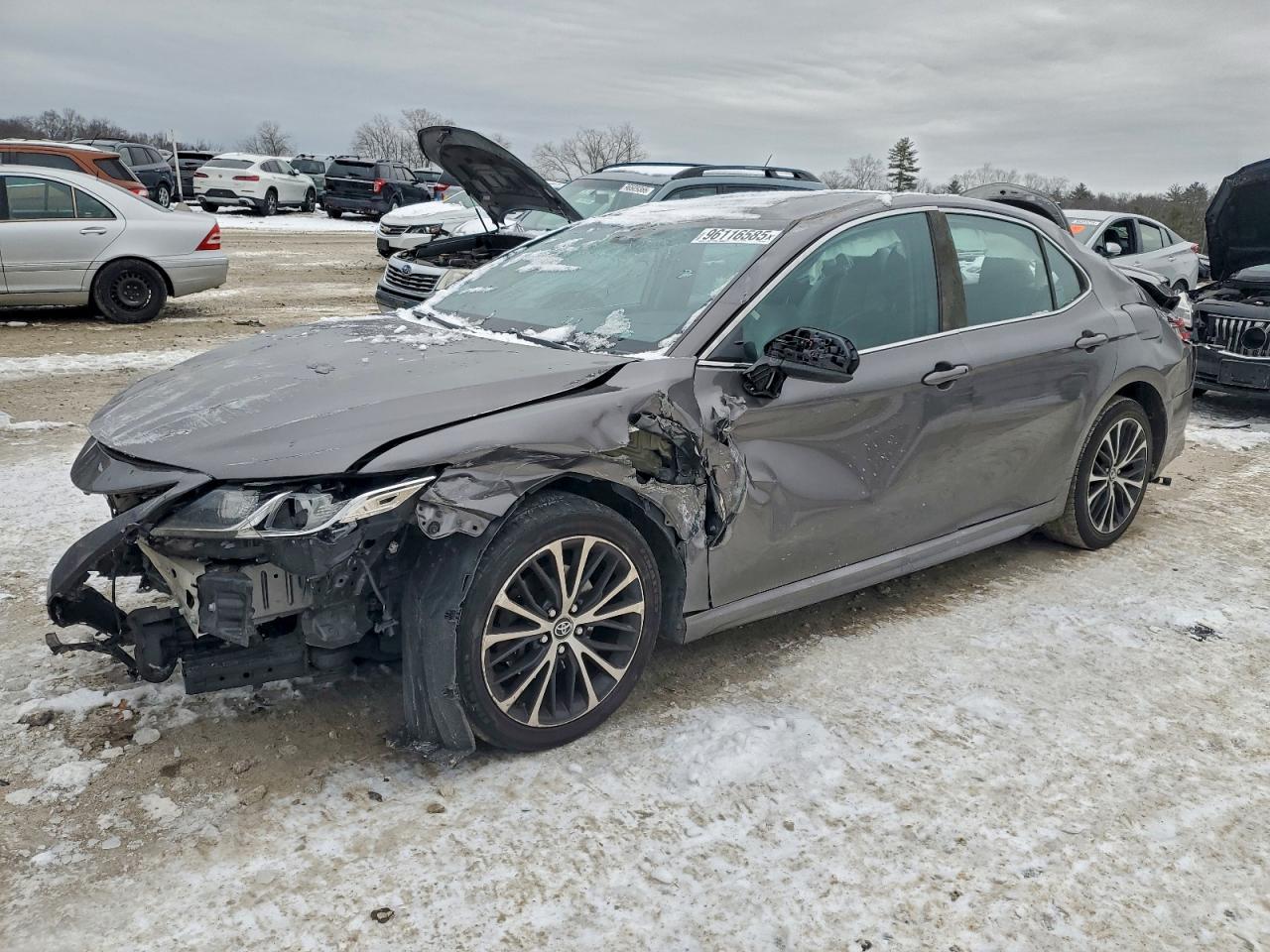 2018 TOYOTA CAMRY
