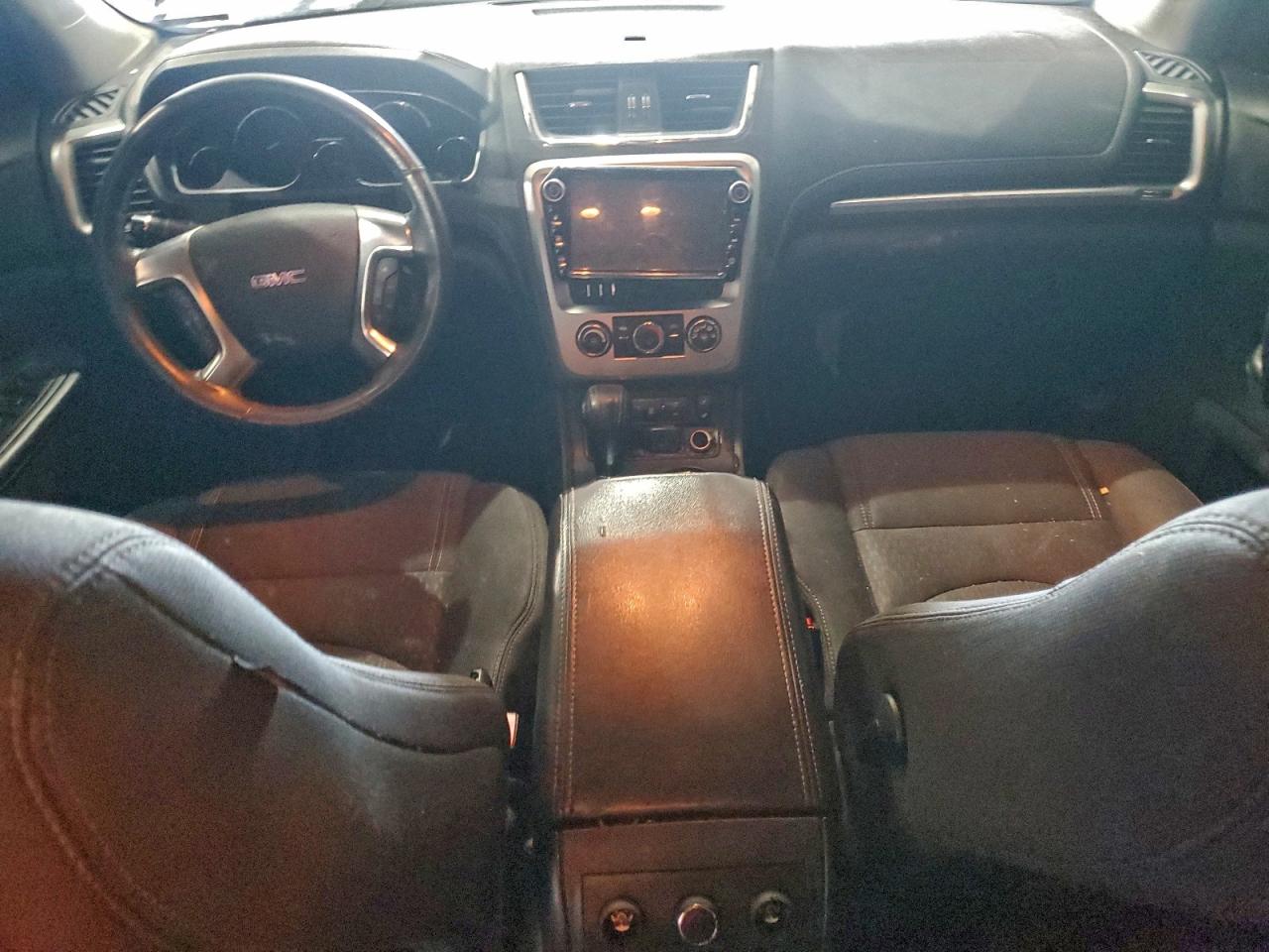 2016 GMC ACADIA SLE photo 8