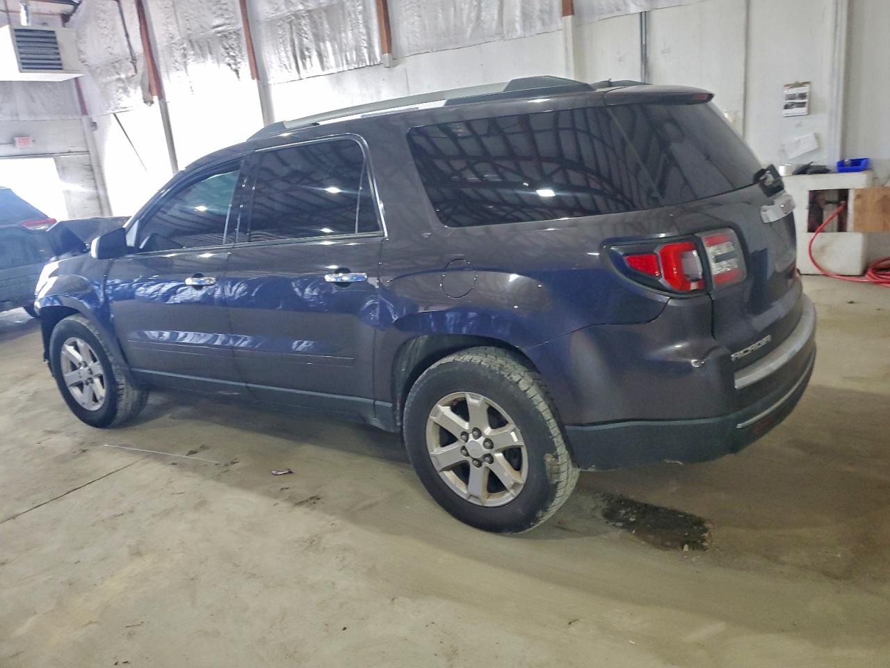 2016 GMC ACADIA SLE photo 2