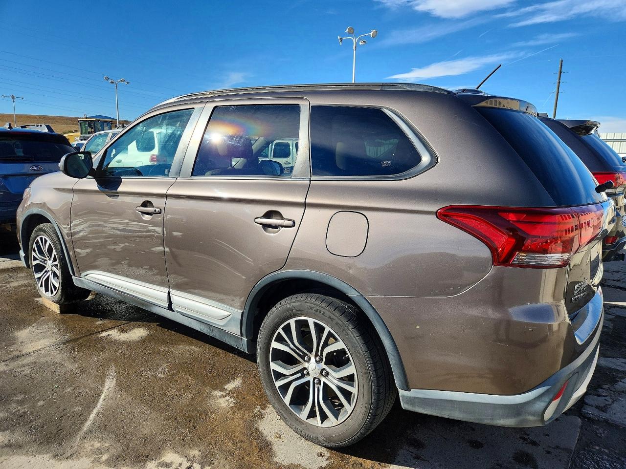 2016 MITSUBISHI OUTLANDER SE photo 4