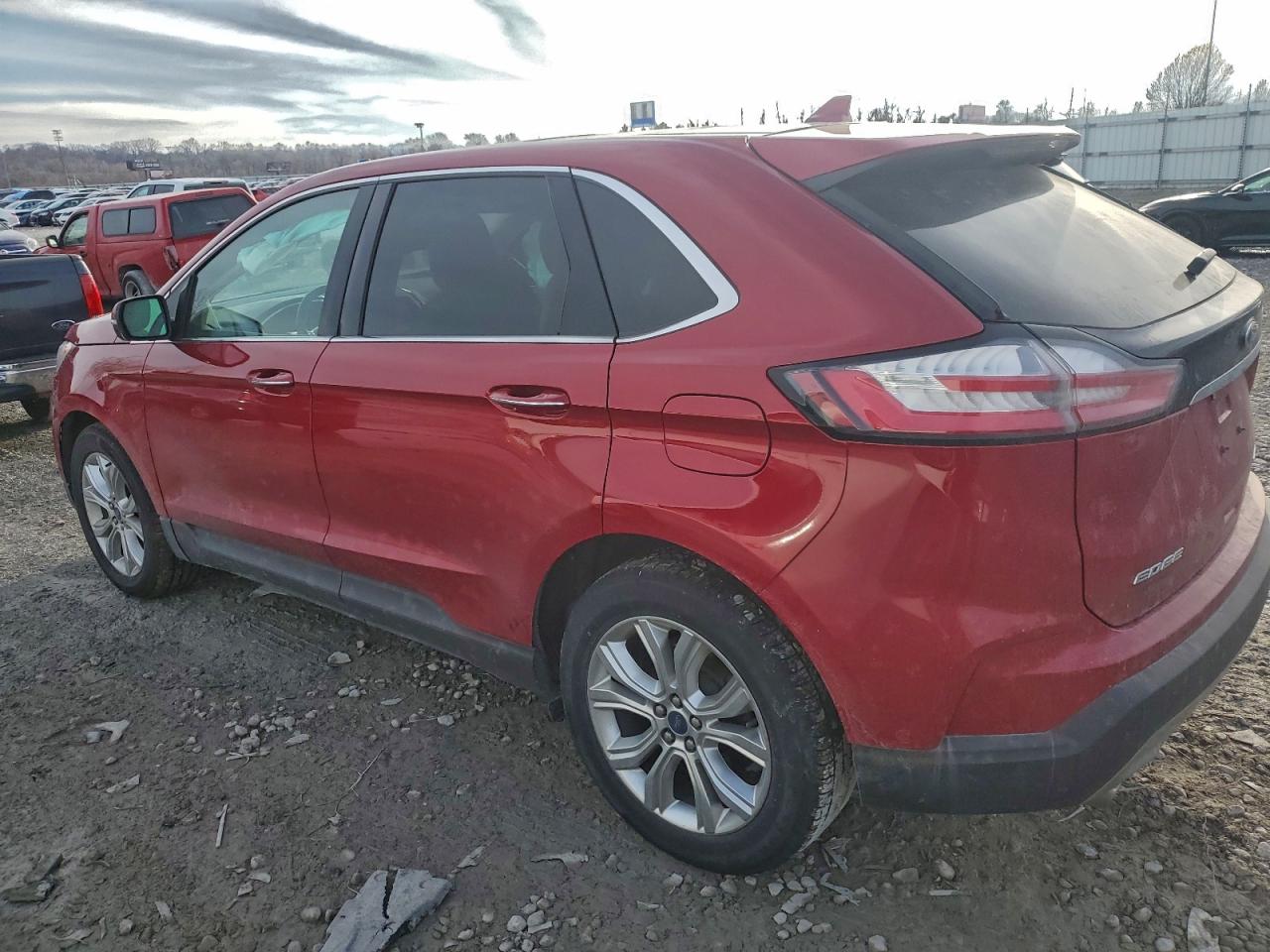 2020 FORD EDGE photo 2