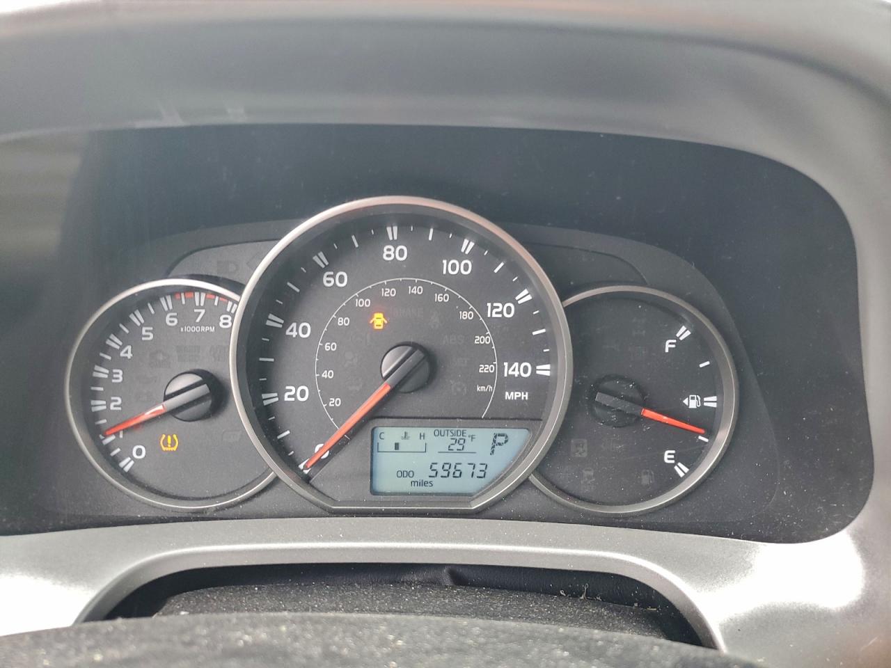 2016 TOYOTA RAV4 LE photo 9