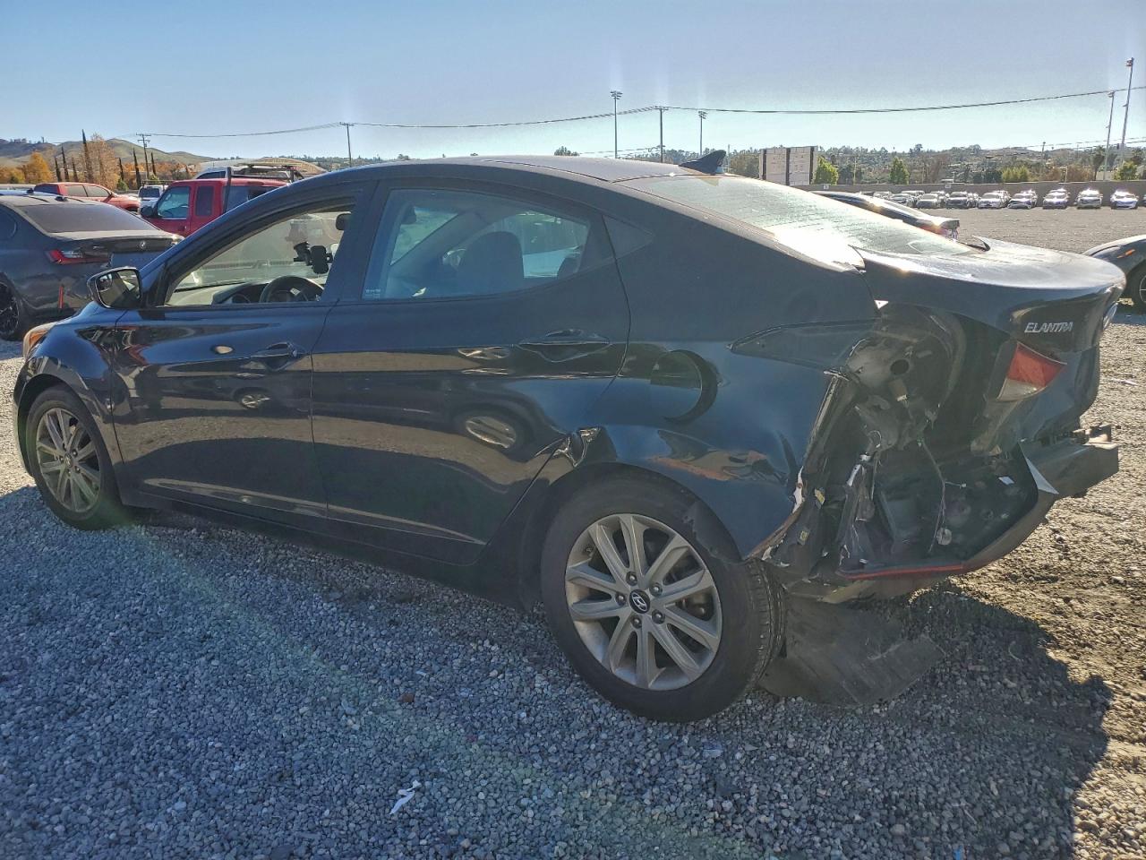 2014 HYUNDAI ELANTRA SE photo 2