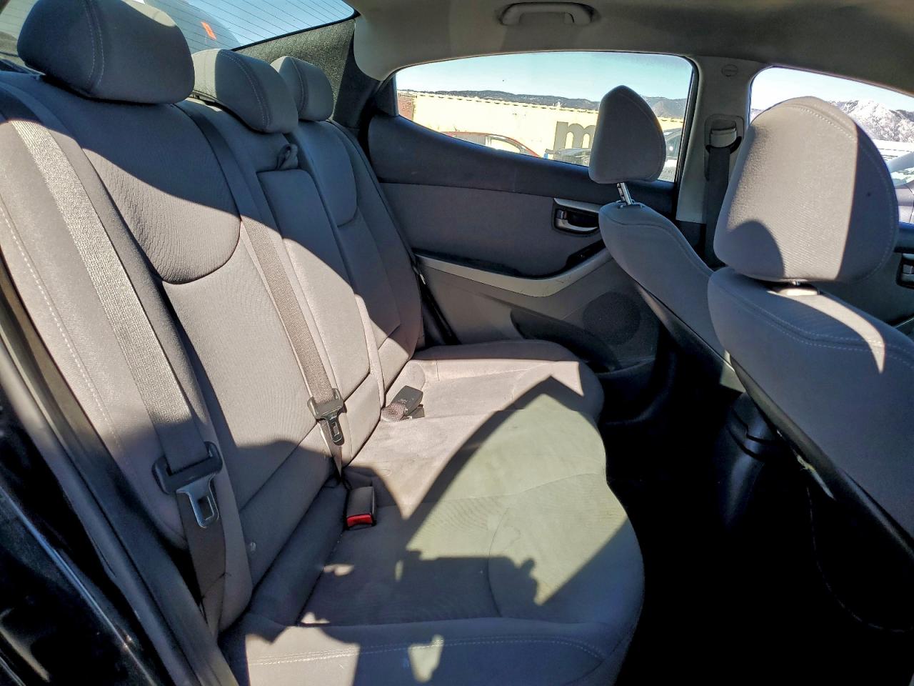 2014 HYUNDAI ELANTRA SE photo 10