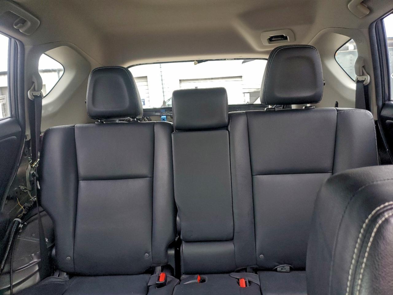 2016 TOYOTA RAV4 LIMITED photo 10