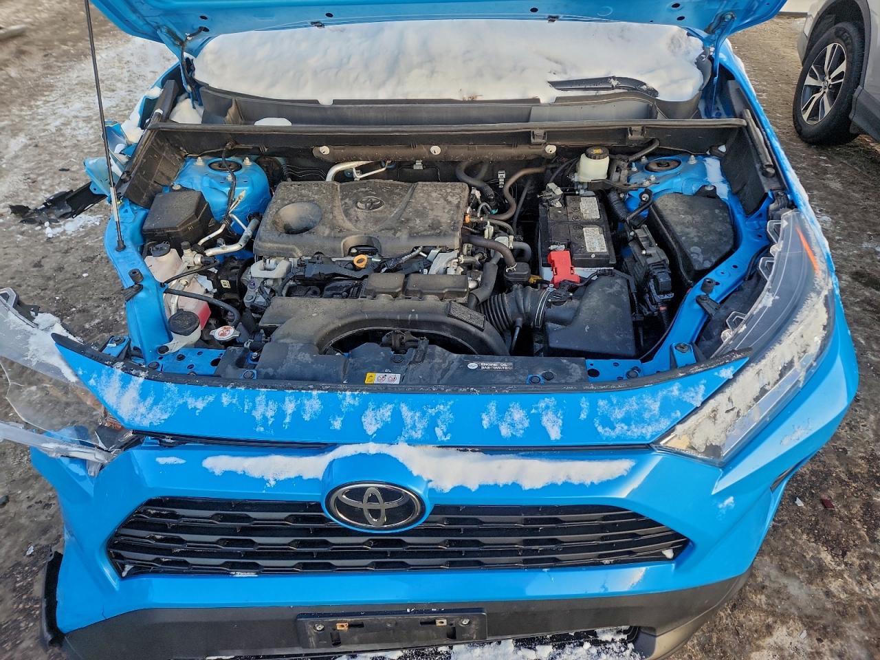 2021 TOYOTA RAV4 XLE photo 23