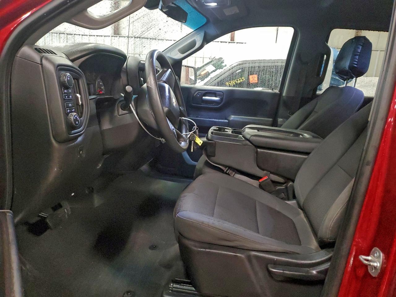 2021 CHEVROLET SILVERADO K1500 CUSTOM photo 13