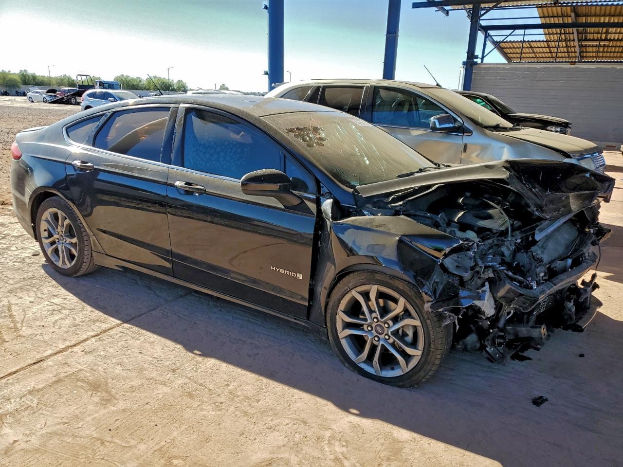 2017 FORD FUSION SE HYBRID photo 4