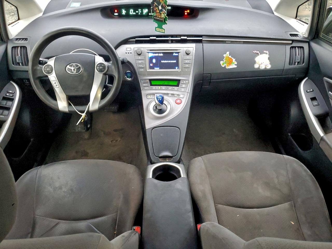 2015 TOYOTA PRIUS TWO photo 22