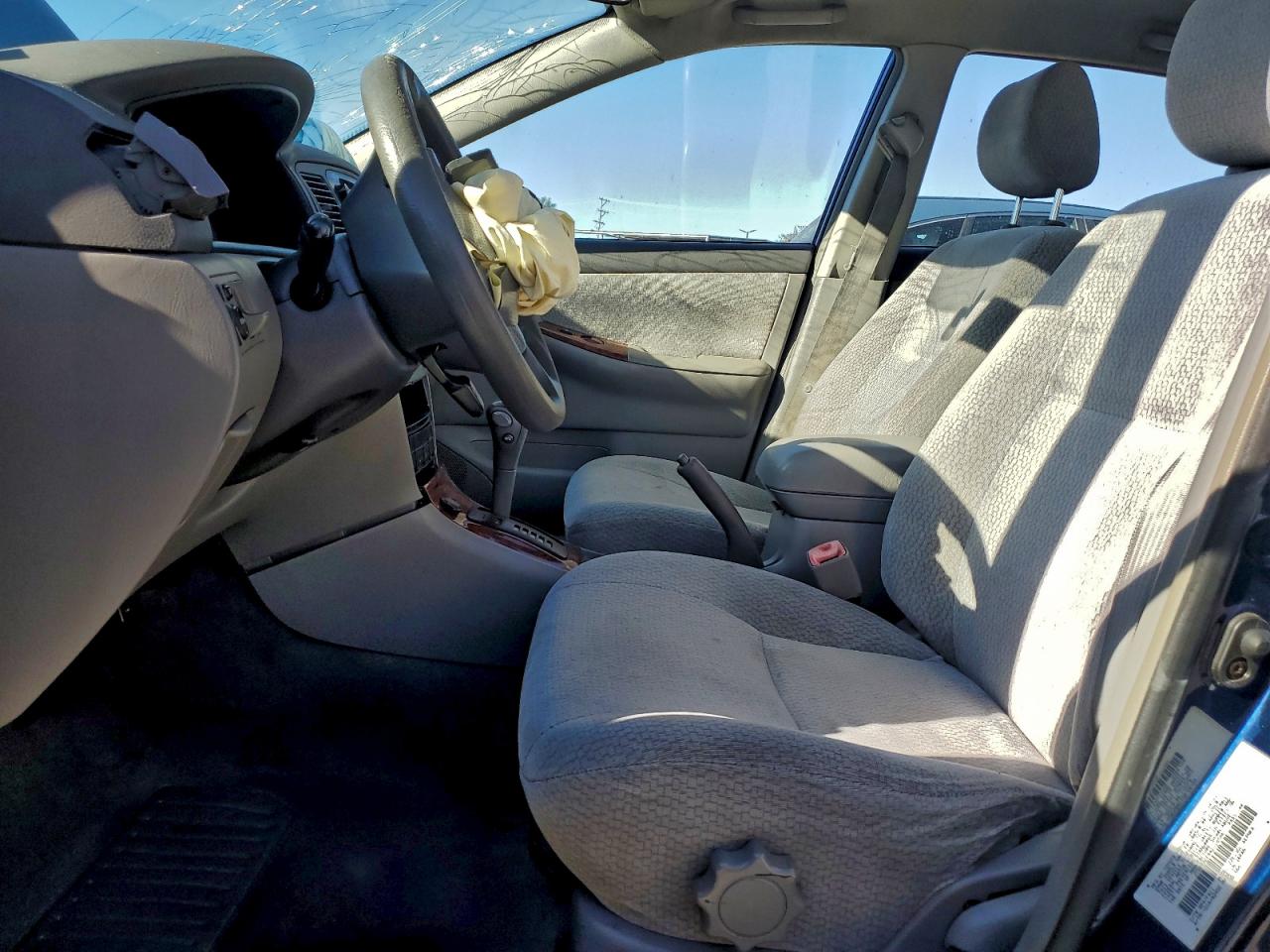 2004 TOYOTA COROLLA CE photo 7