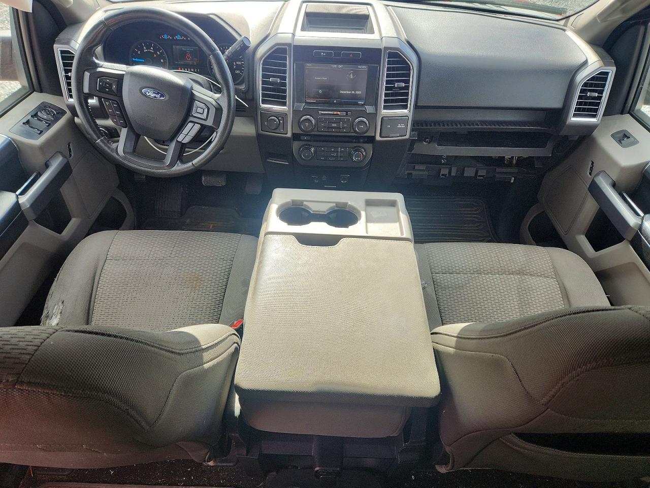2015 FORD F150 SUPERCREW photo 8