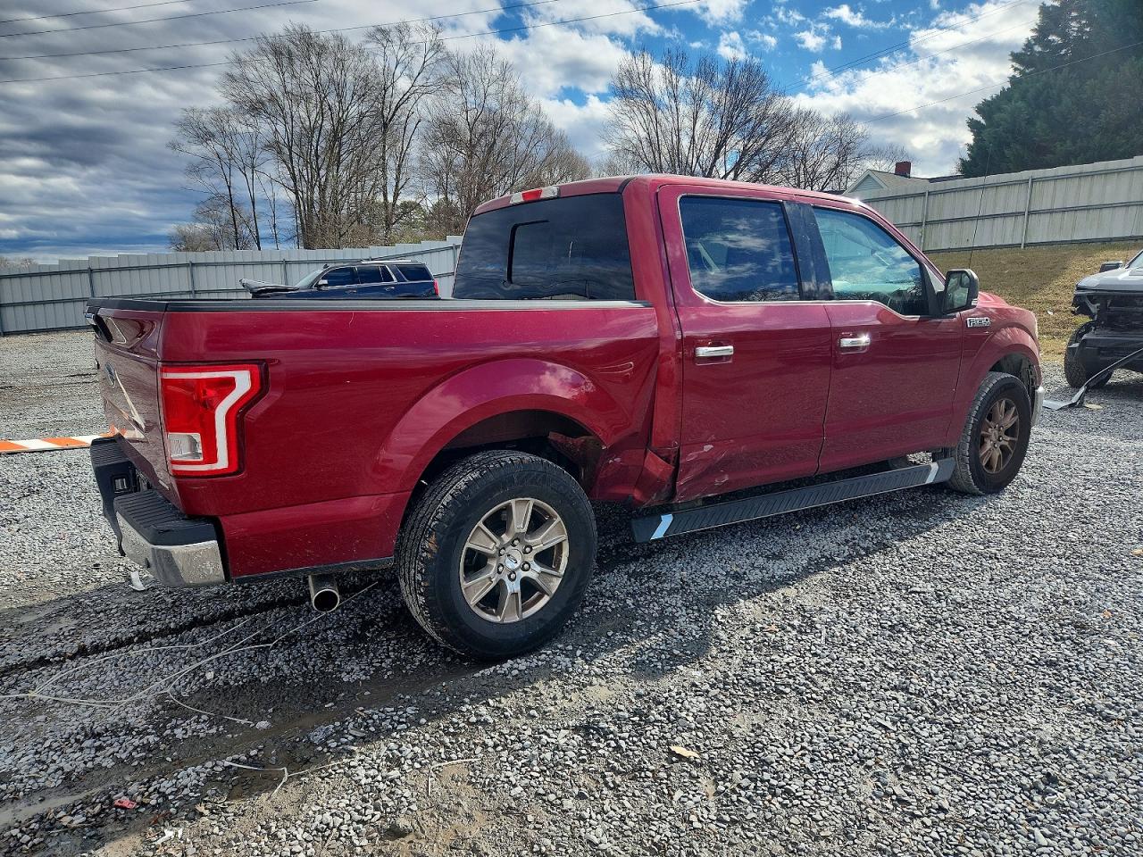 2015 FORD F150 SUPERCREW photo 3