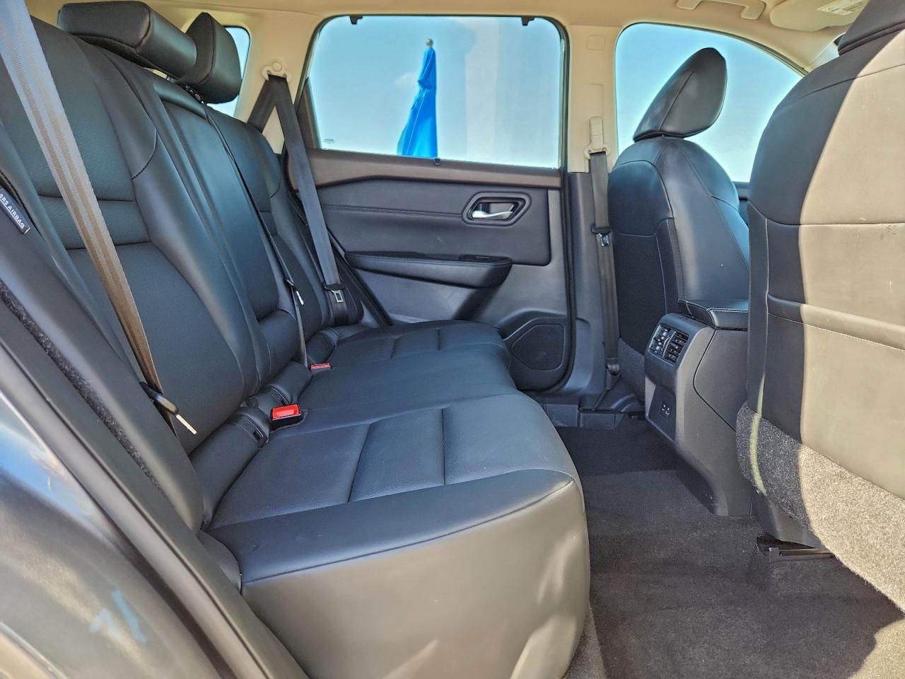 2023 NISSAN ROGUE SV photo 31