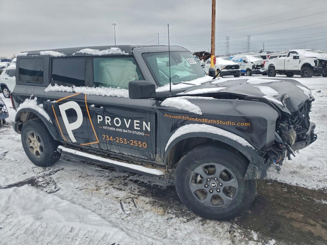 2021 FORD BRONCO BASE photo 10