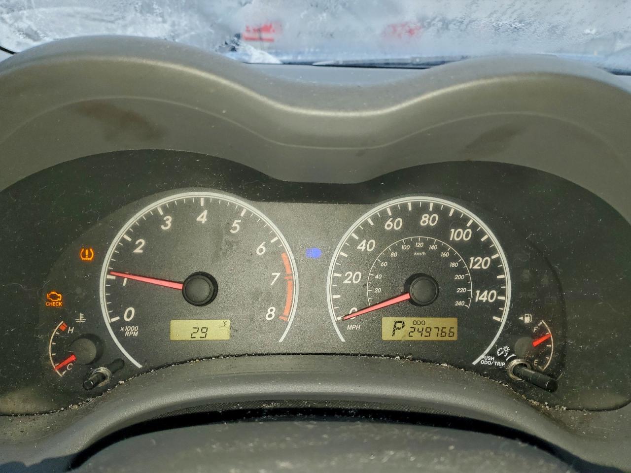 2010 TOYOTA COROLLA BASE photo 25