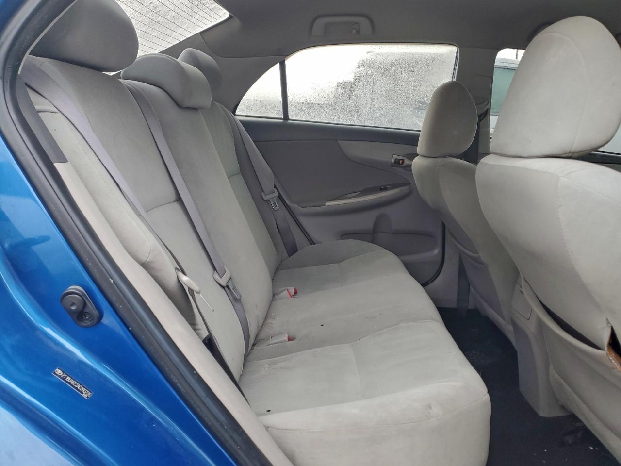 2010 TOYOTA COROLLA BASE photo 28