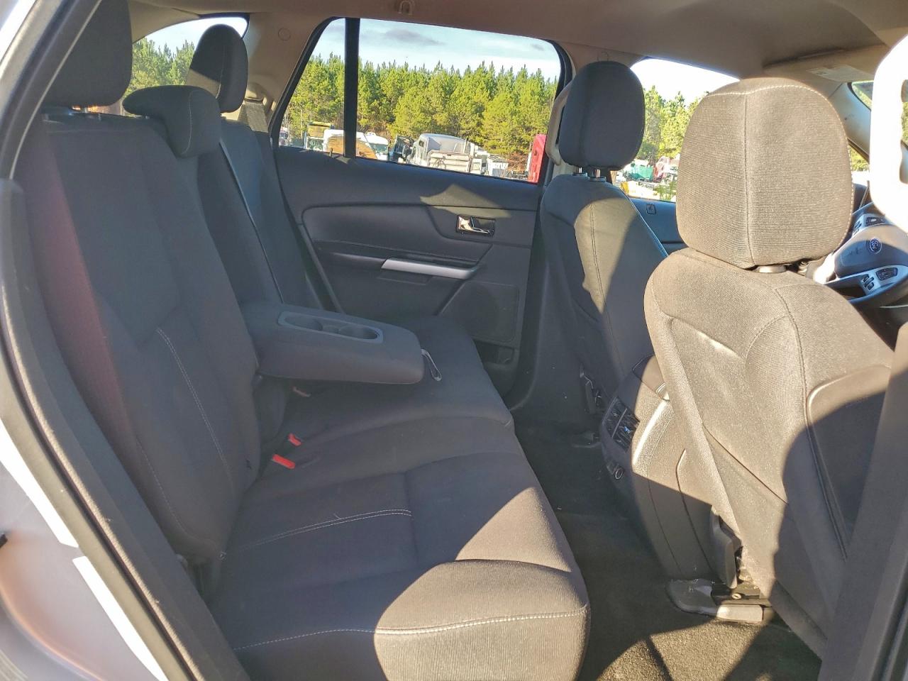2013 FORD EDGE SE photo 19