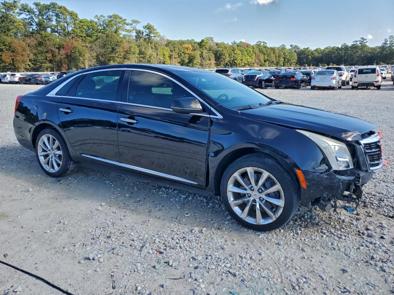 2014 CADILLAC XTS LUXURY COLLECTION photo 4