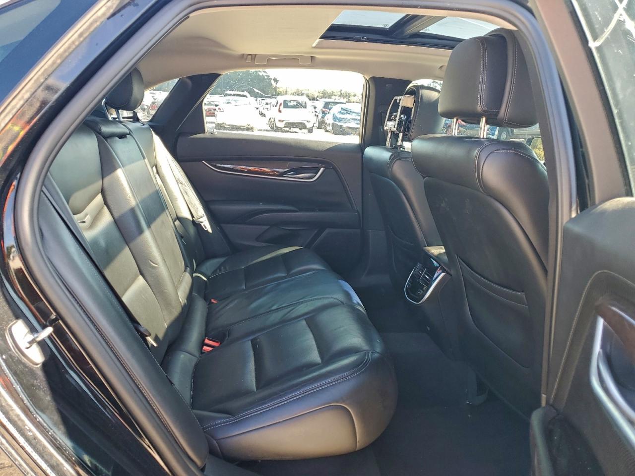 2014 CADILLAC XTS LUXURY COLLECTION photo 10
