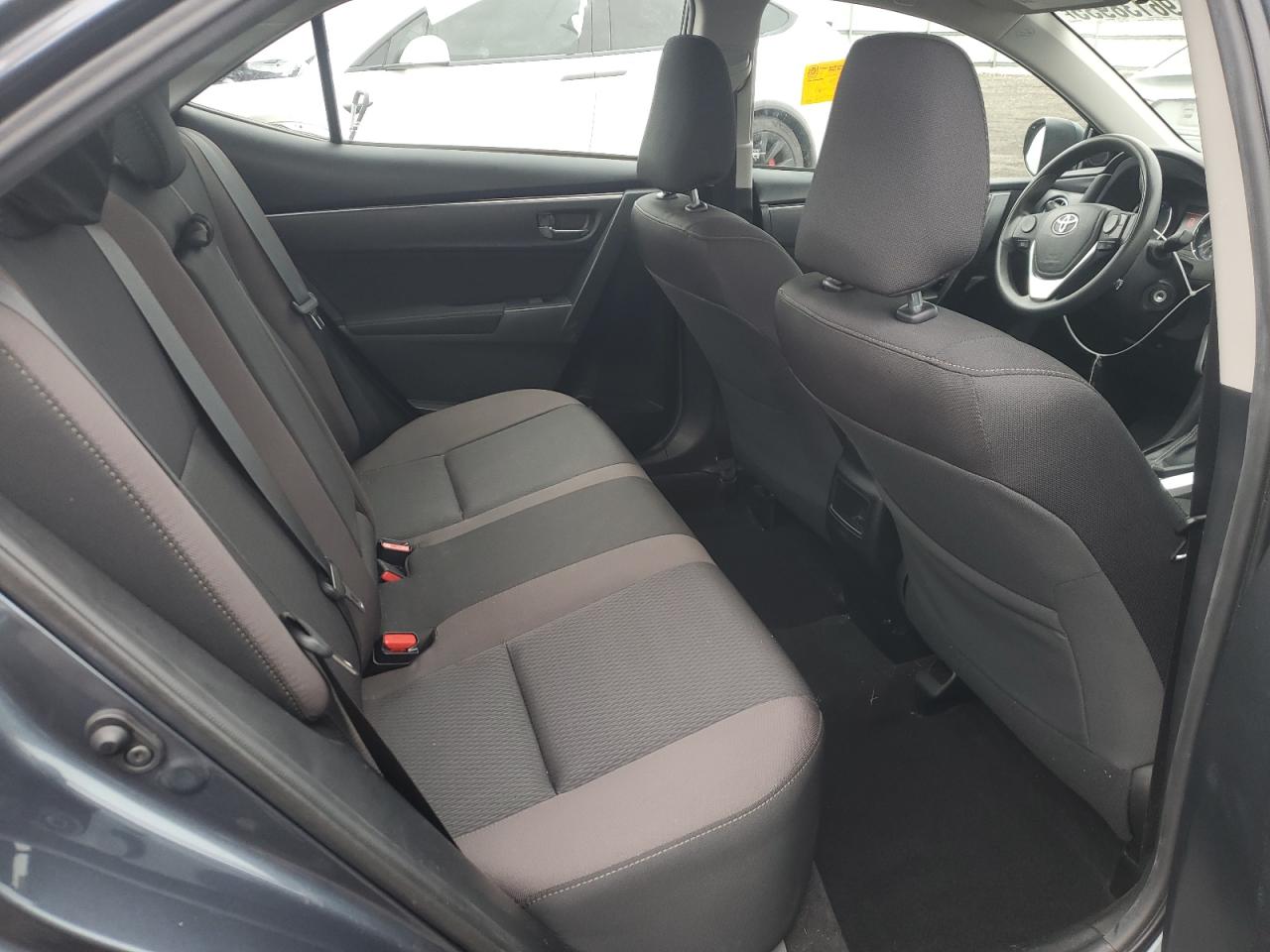 2019 TOYOTA COROLLA LE photo 19