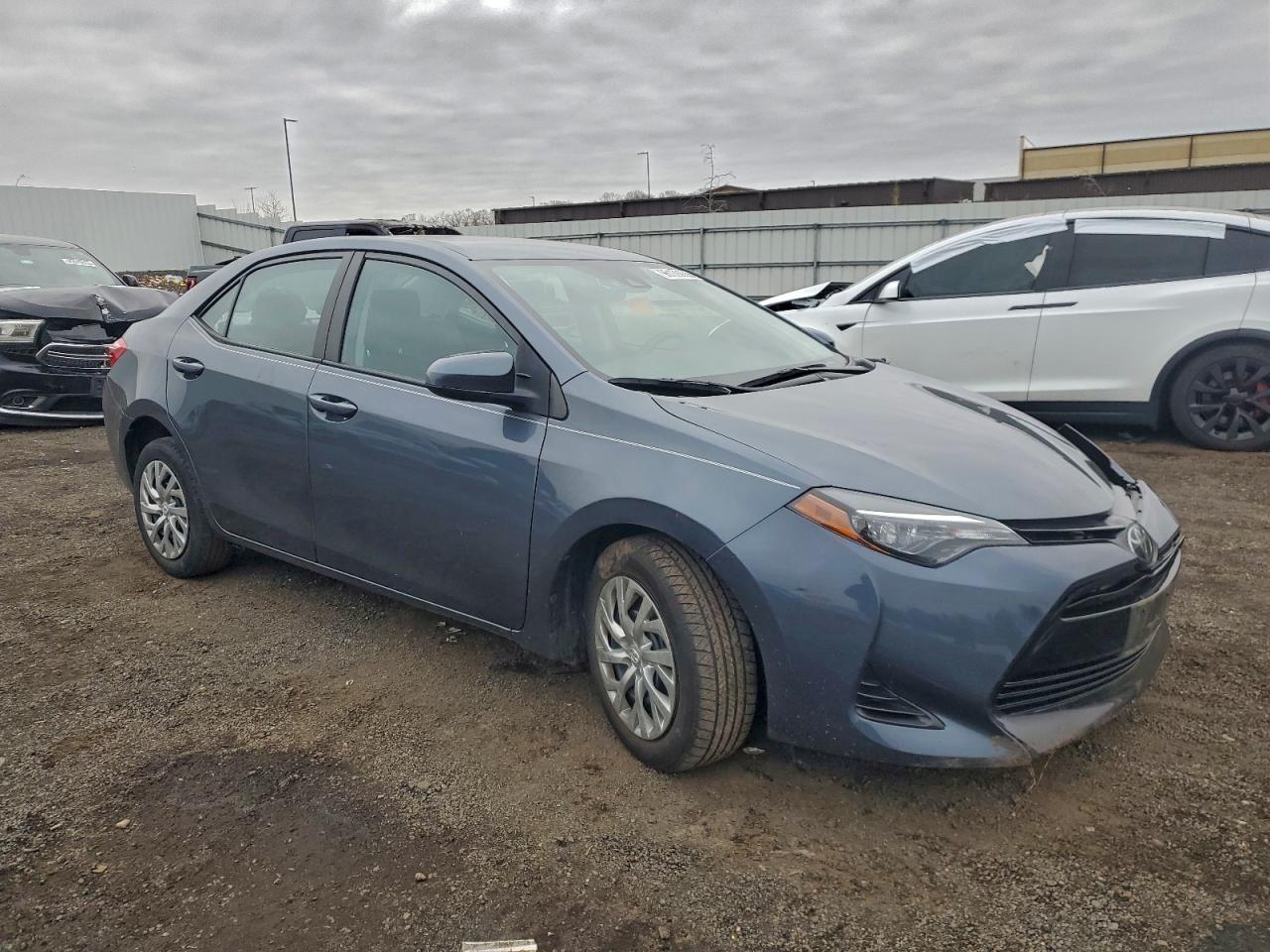 2019 TOYOTA COROLLA LE photo 7