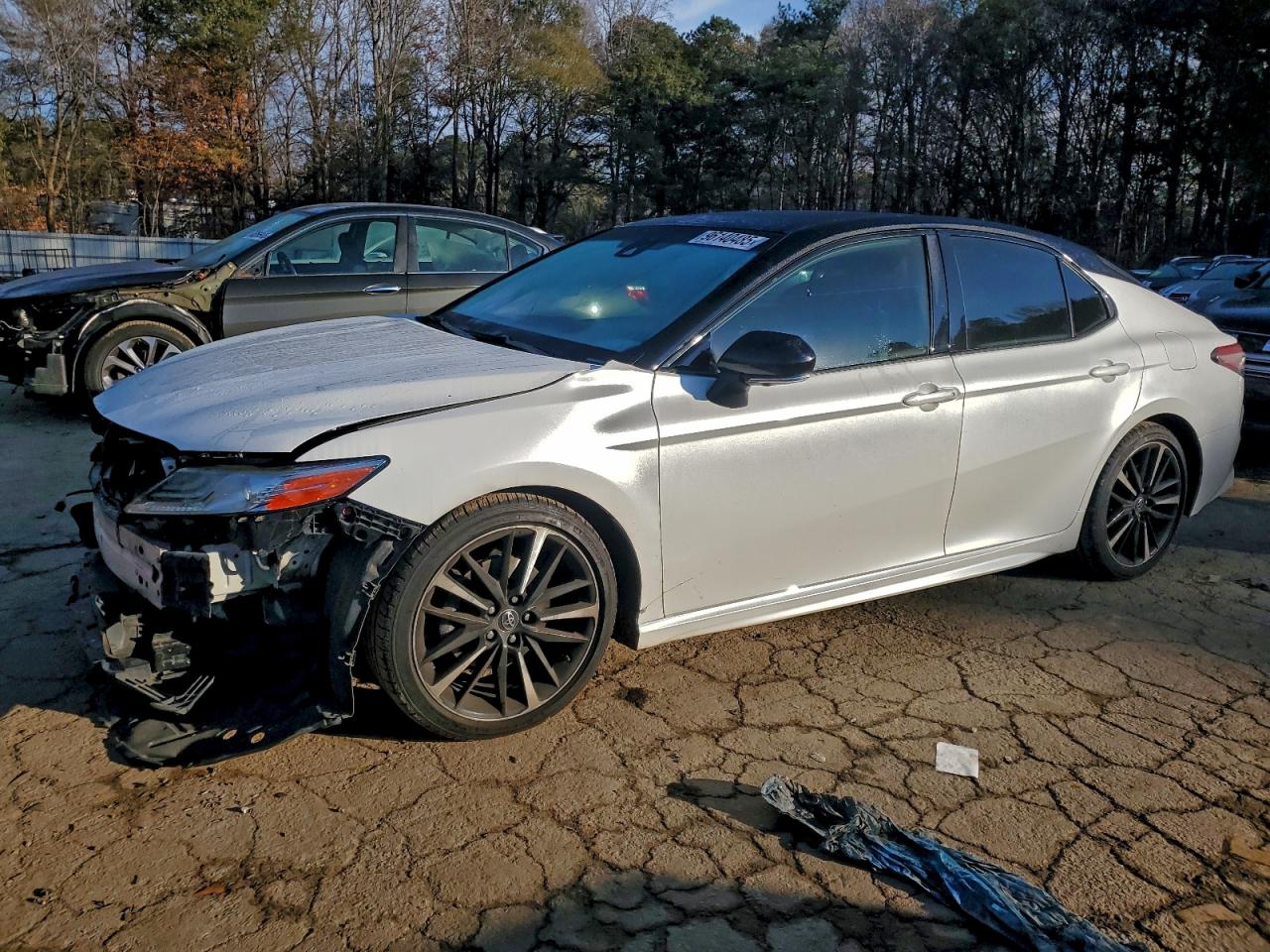 2018 TOYOTA CAMRY