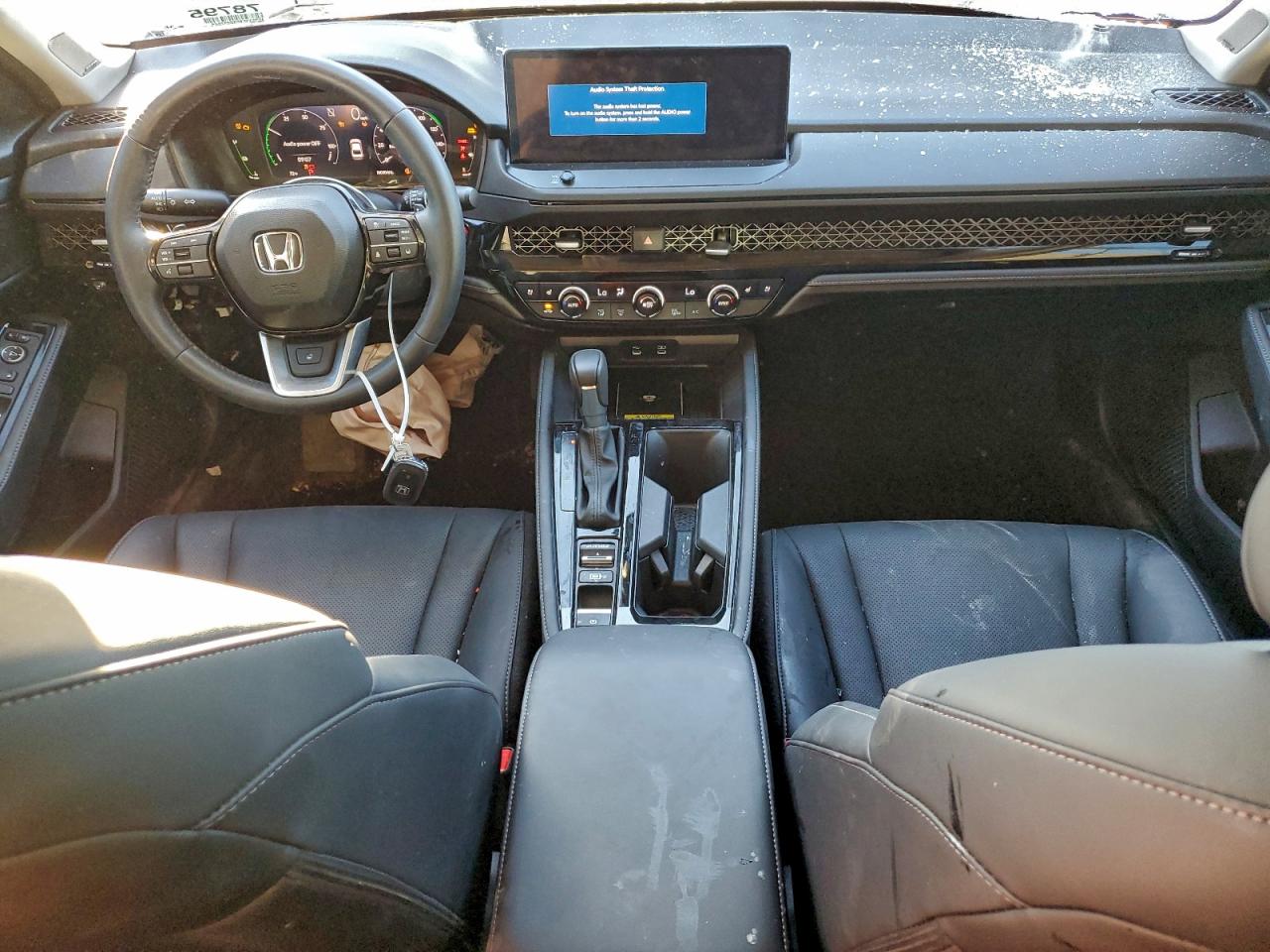 2025 HONDA ACCORD TOURING HYBRID photo 8