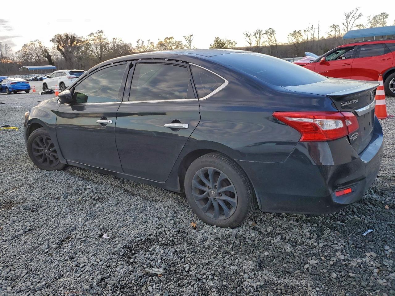 2018 NISSAN SENTRA S photo 3