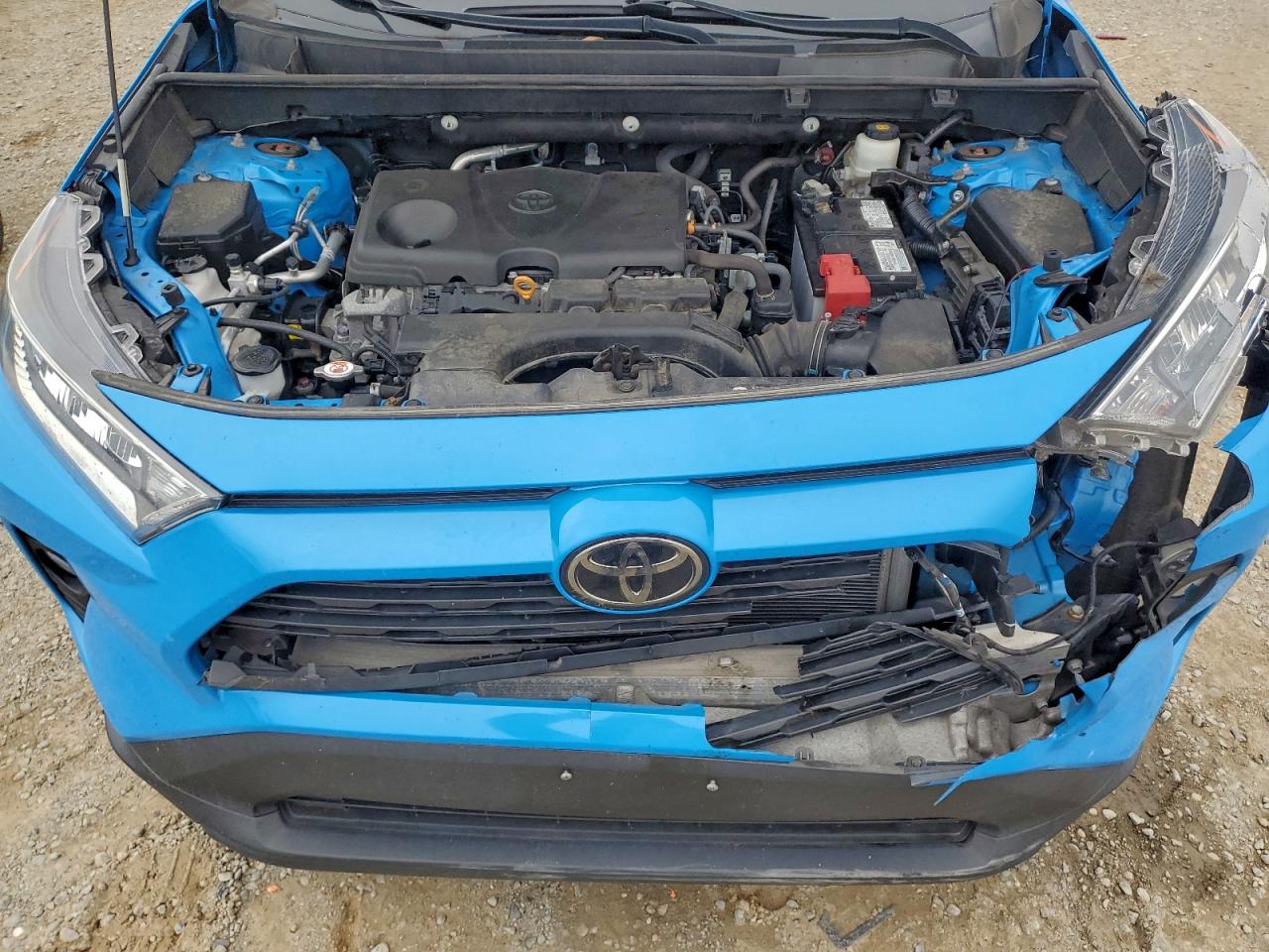 2021 TOYOTA RAV4 XLE photo 11