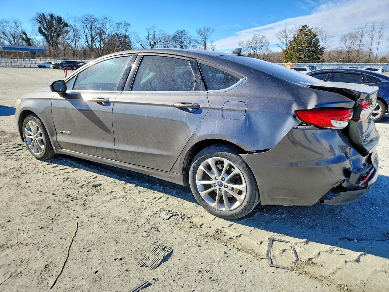 2019 FORD FUSION SE photo 2