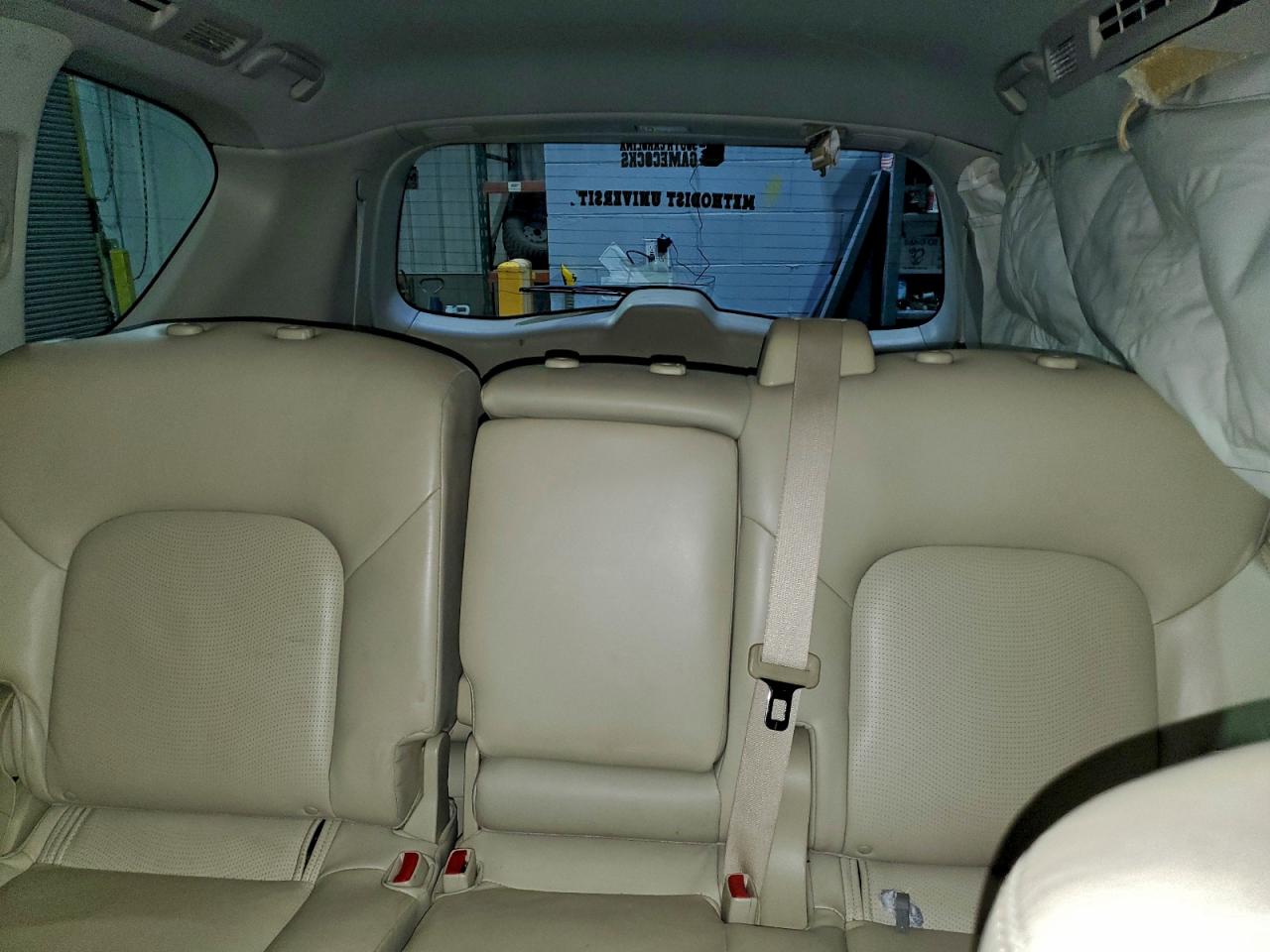 2017 INFINITI QX80 BASE photo 19