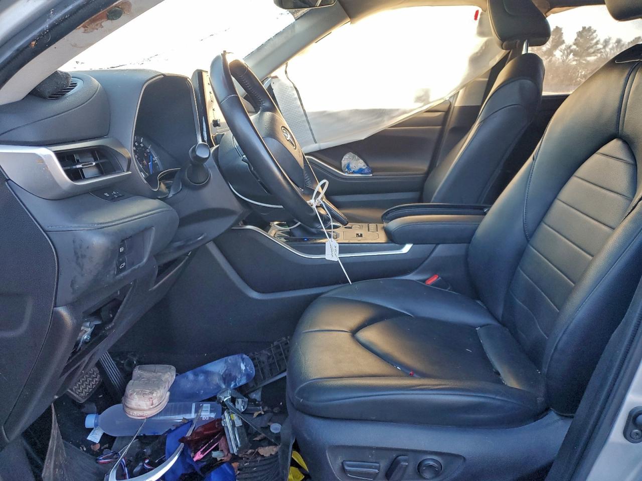 2022 TOYOTA HIGHLANDER HYBRID XLE photo 13