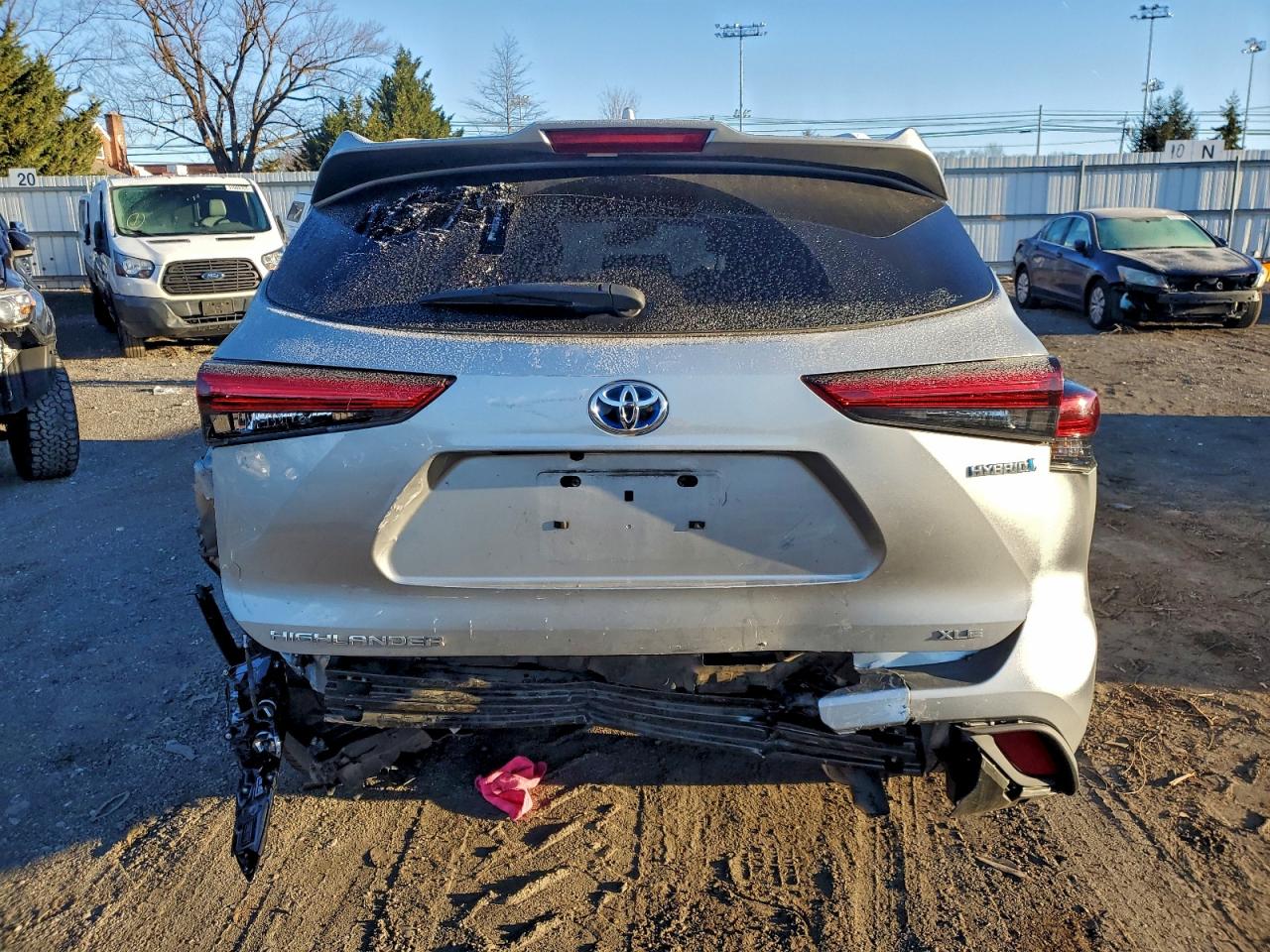 2022 TOYOTA HIGHLANDER HYBRID XLE photo 11