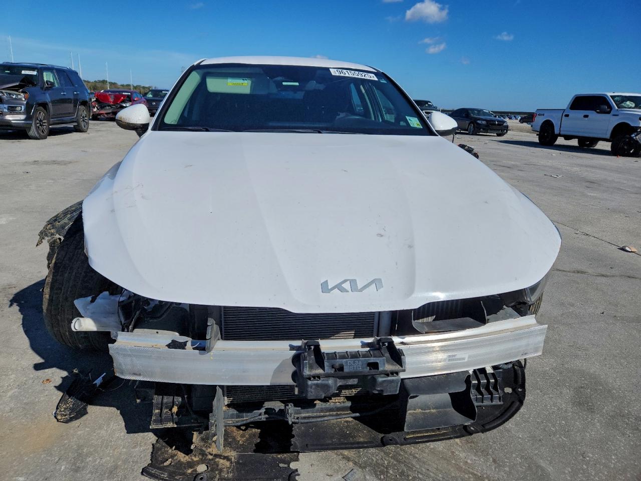 2023 KIA K5 LXS photo 5