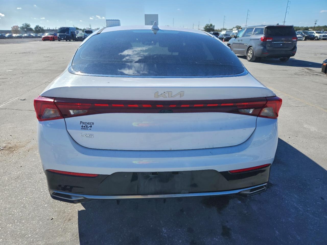 2023 KIA K5 LXS photo 6