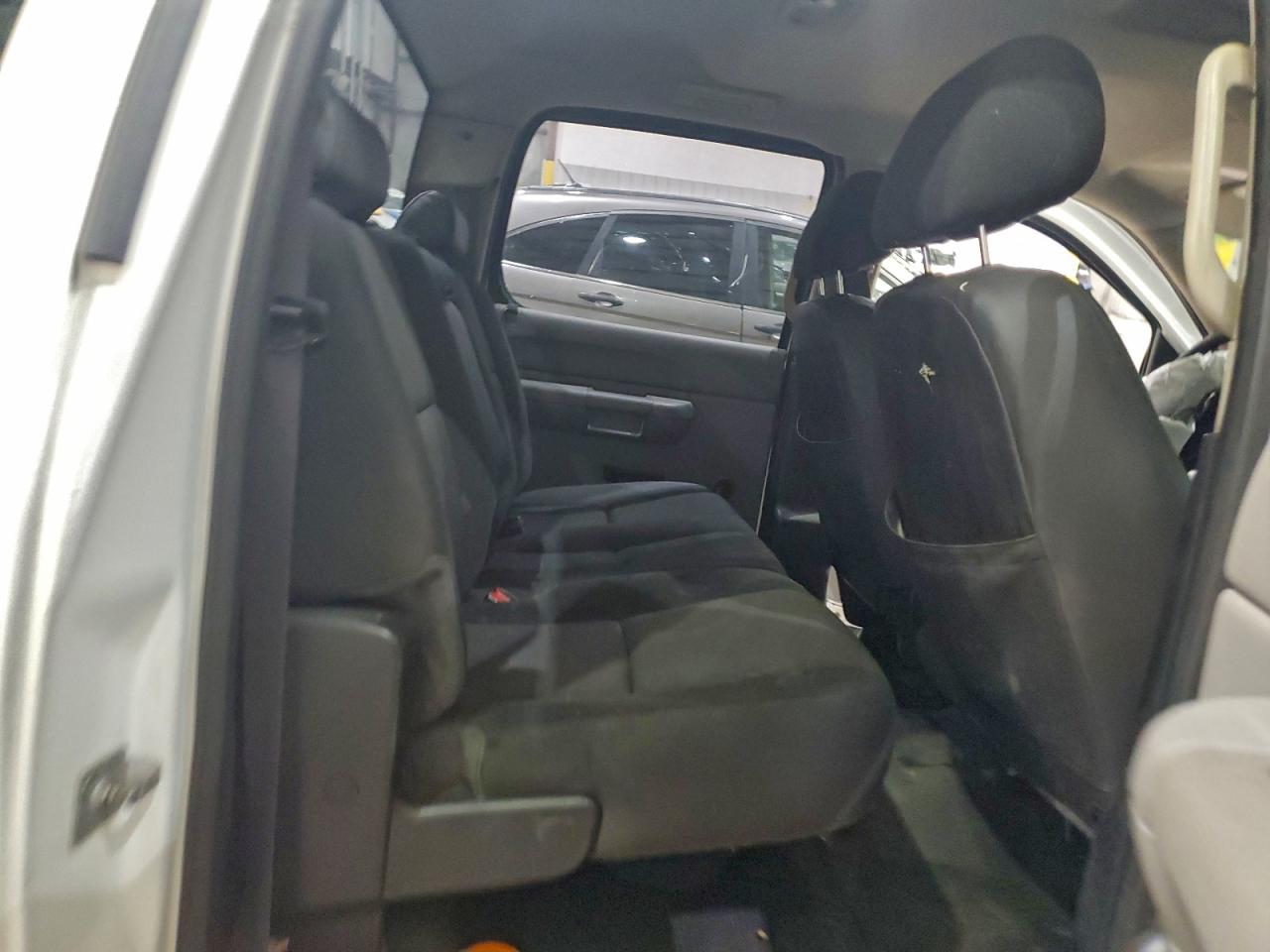 2013 CHEVROLET SILVERADO K1500 photo 28